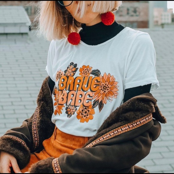 DAZEY LA Original Design Distressed Baby Tee - Picture 6 of 6